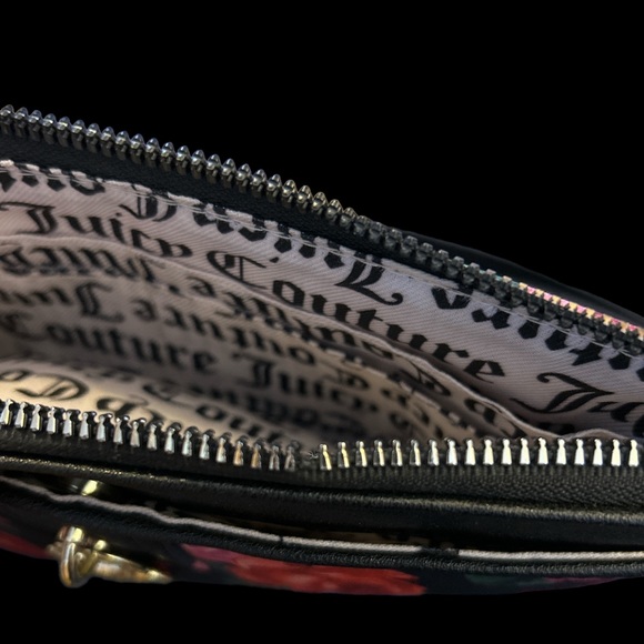 Juicy Couture floral wristlet. Excellent condition - Picture 4 of 4